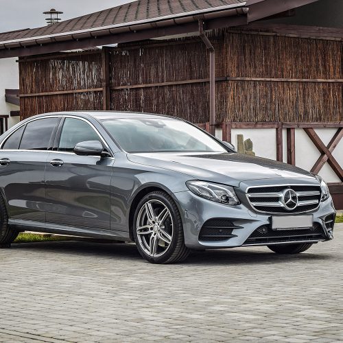 mercedes-e-class-blurred - airport transfer