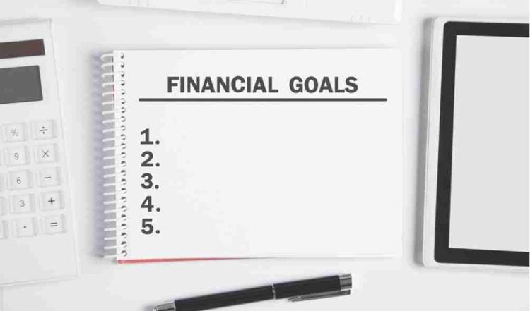 Financial Goals on notepad