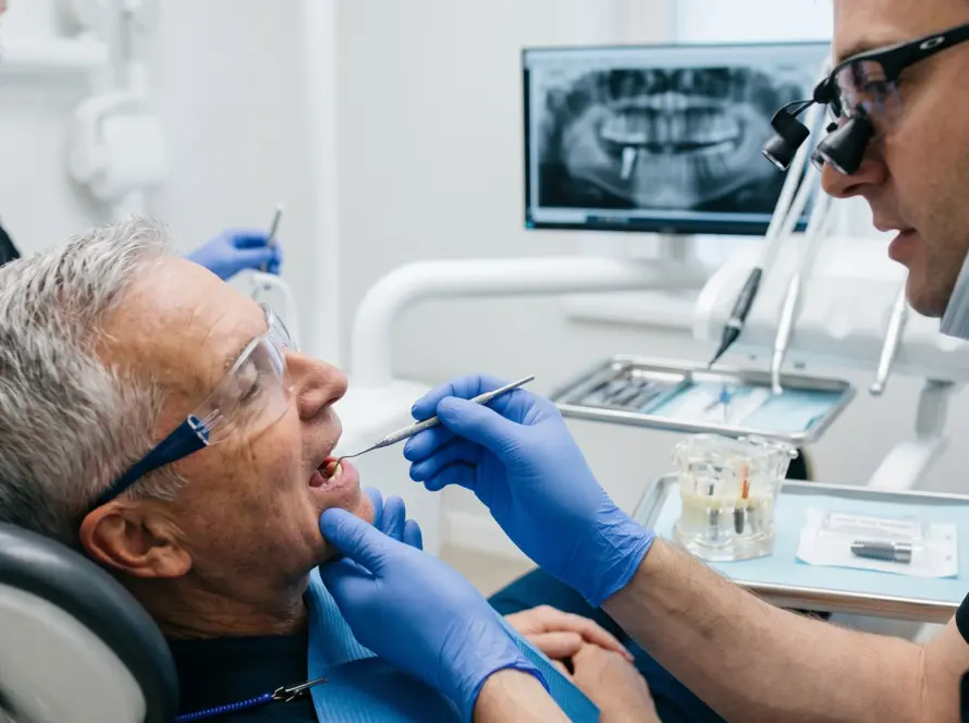Professional Dental Implants for Long-Lasting Tooth Replacement