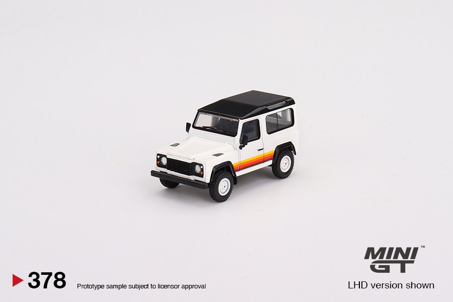 1:64 Land Rover Defender 90 Wagon White