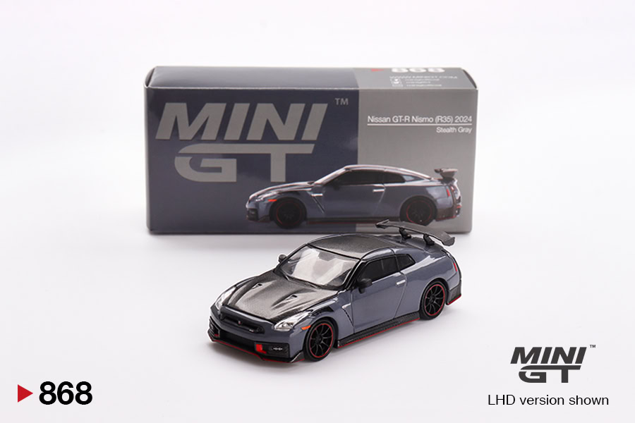 1:64 Nissan GT-R Nismo (R35) 2024 Stealth Gray - obrazek 2