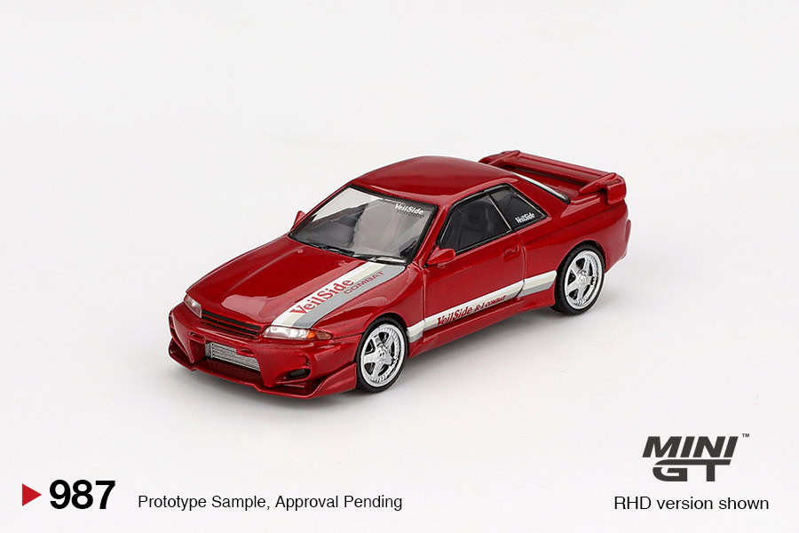 1:64 Nissan Skyline GT-R (R32) VeilSide Combat C-I Gem Red