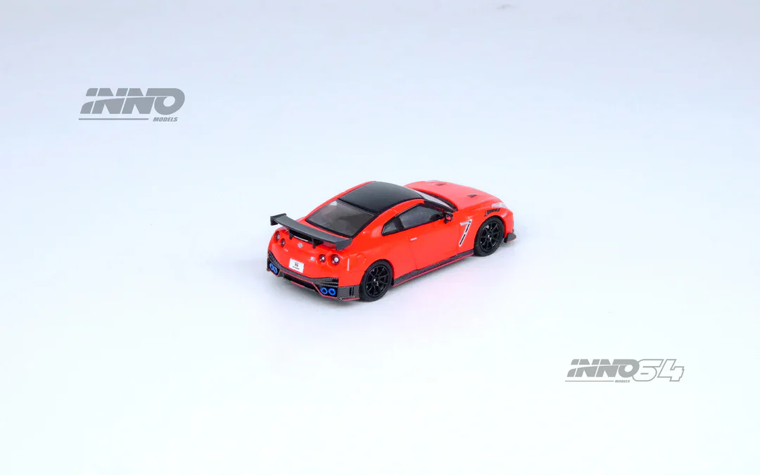 1:64 Nissan Skyline GT-R (R35) NISMO Red - obrazek 3