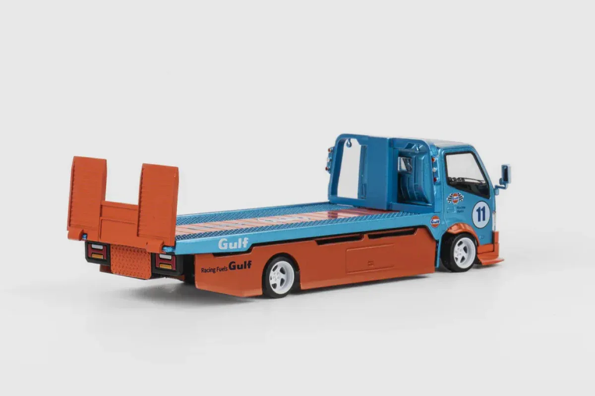 1:64 Custom Tow Truck Gulf - obrazek 6