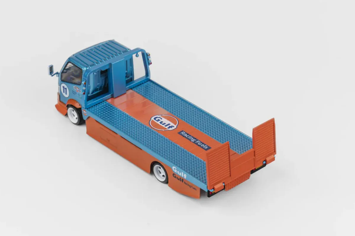 1:64 Custom Tow Truck Gulf - obrazek 5