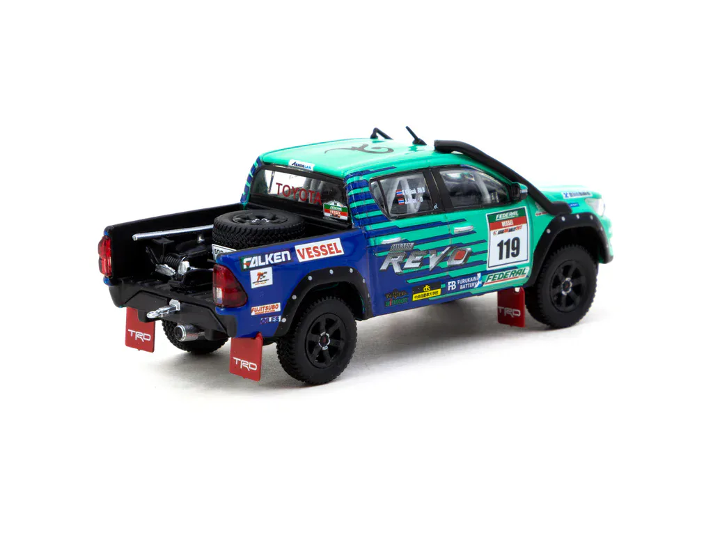 1:64 TOYOTA HILUX AXCR 2017 - obrazek 3