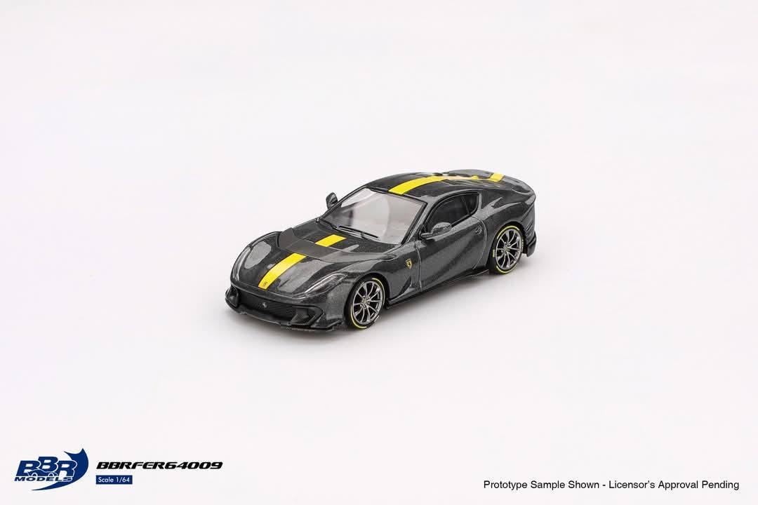 1:64 Ferrari 812 Competizione Grigio