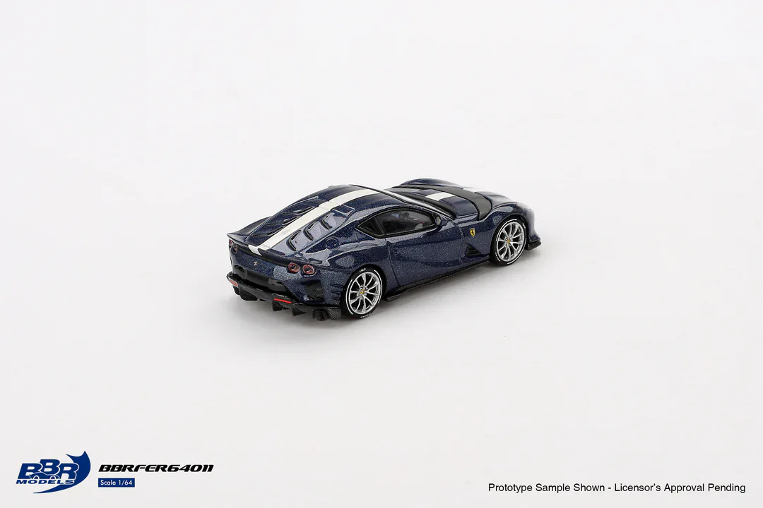 1:64 Ferrari 812 Competizione Blu Tour De France - obrazek 5