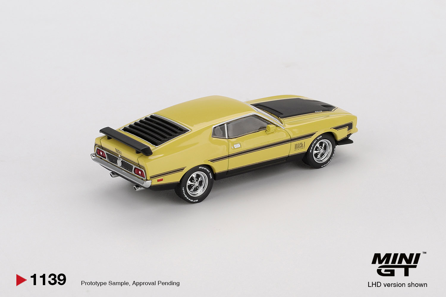 1:64 Ford Mustang Mach1 Grabber Yellow LHD - obrazek 2