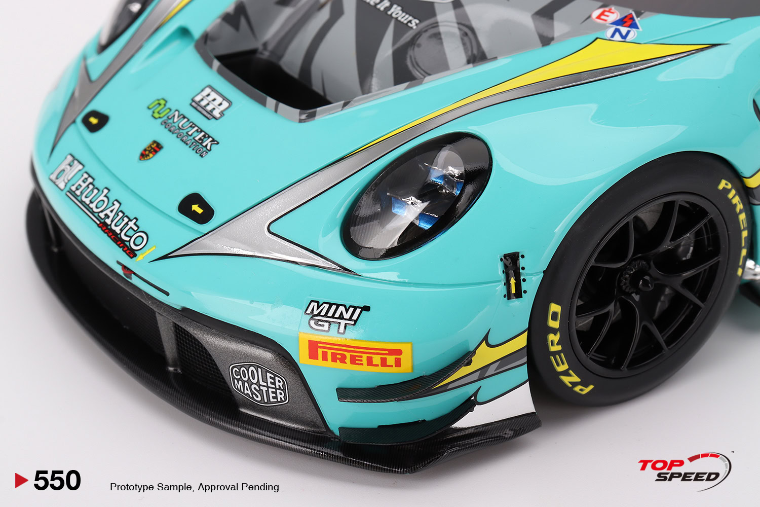 1:18 Porsche 911 GT3 R #28 2023 FIA GT World Cup 70th Macau Grand Prix HubAuto Racing - obrazek 5