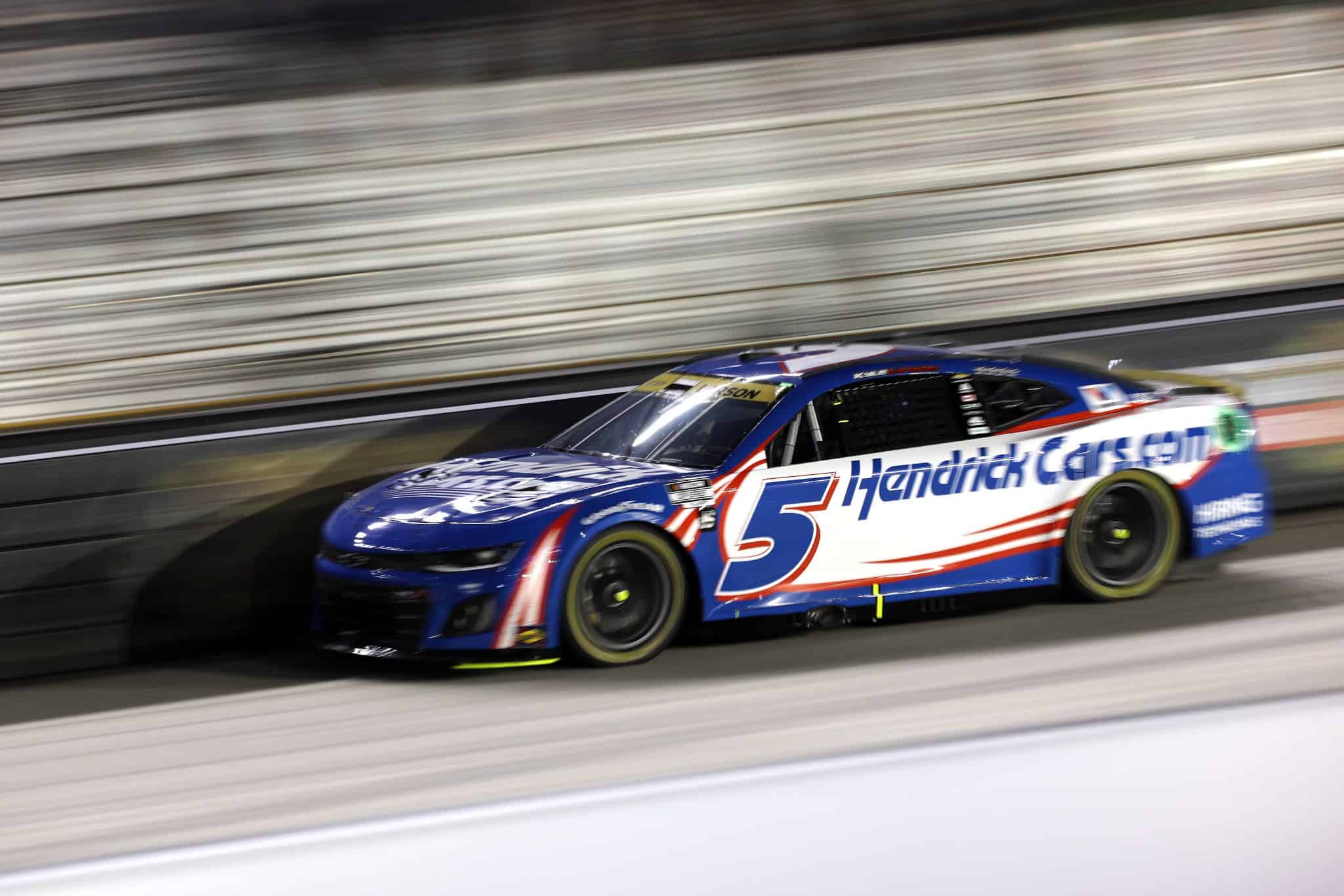 1:64 Kyle Larson 2024 Hendrickcars.com Bristol Race Win - obrazek 2