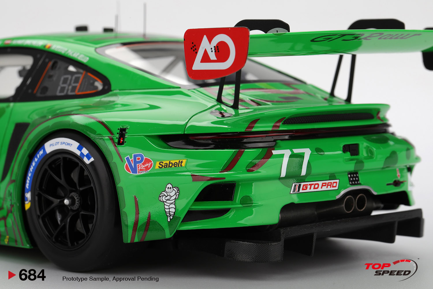 1:18 Porsche 911 GT3 R (992) #77 2025 IMSA Daytona 24 Hrs Class Winner AO Racing - obrazek 6