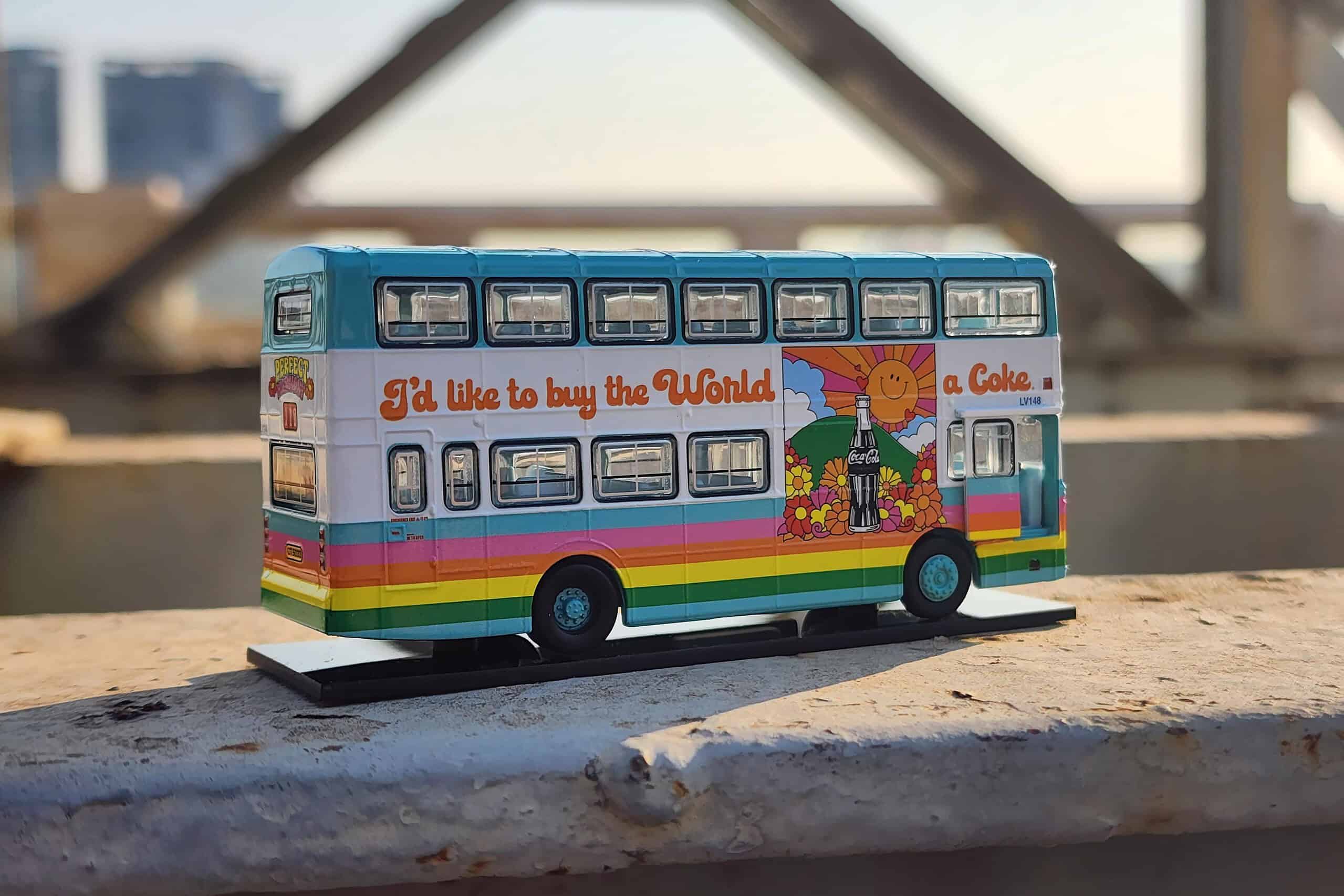 1:110 Leyland Victory Mk2 Duple MetSec Coca-Cola - obrazek 4
