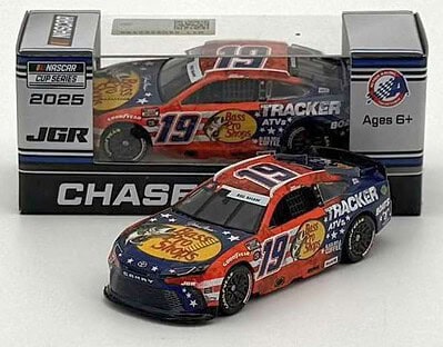 1:64 Chase Briscoe #19 Bass Pro Shops Salutes 2025 Camry