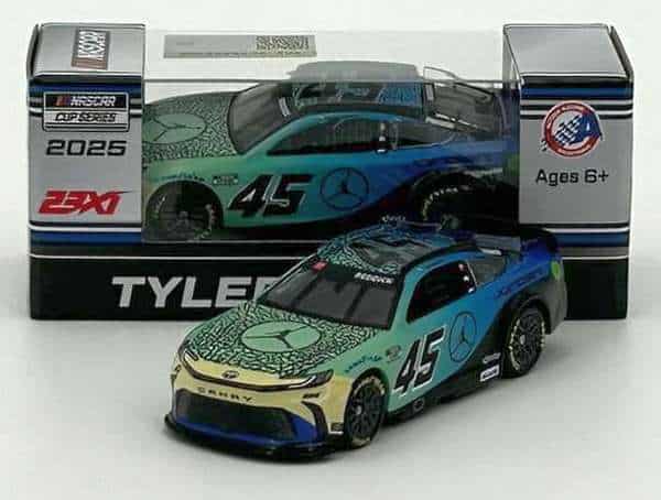 1:64 Tyler Reddick #45 Jordan Brand Jumpman Miami 2025 Camry