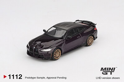 1:64 BMW M4 M-Performance Daytona Violet