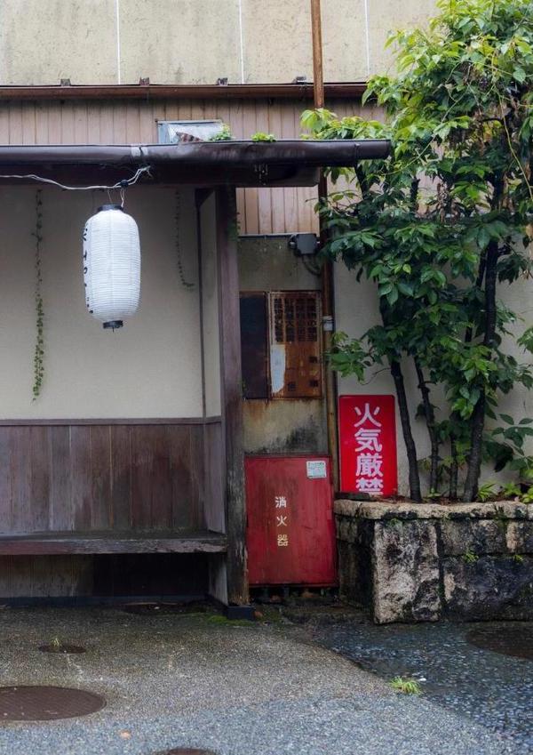 友田真希写真集『真希』 hitomiエロ漫画raw(同人誌)無料サンプル画像002