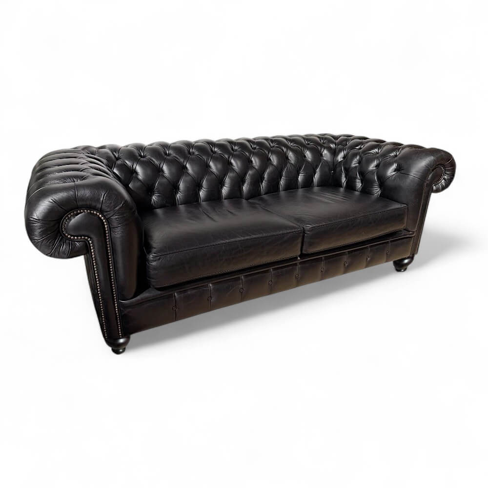 kingston black sofa chesterfield (1)