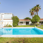 Residential complex with garden and swimming pool in Playa del Inglés