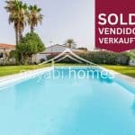 Residential complex with garden and swimming pool in Playa del Inglés