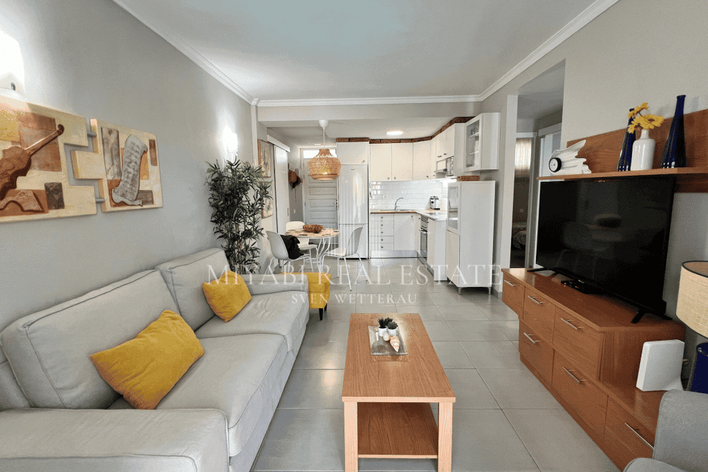 Licht, Raum, kürzlich renoviert und Pool – Ihre neue Wohnung in Playa del Inglés