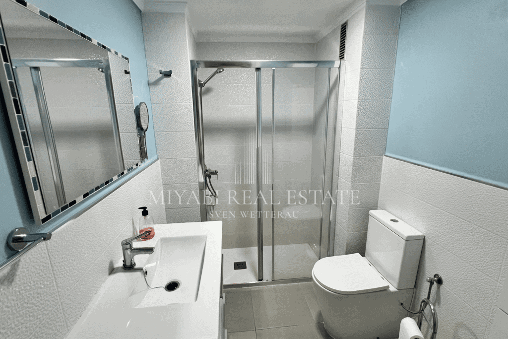 Licht, Raum, kürzlich renoviert und Pool – Ihre neue Wohnung in Playa del Inglés