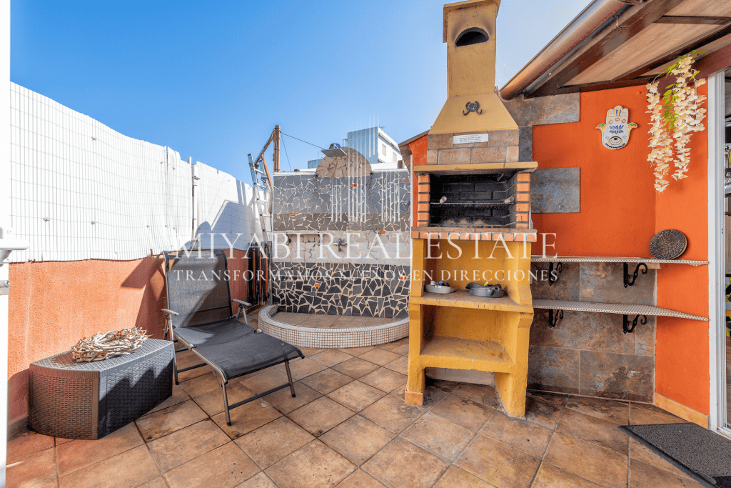 Licensed VV vacation rental business in Gran Canaria with 3 apartments
