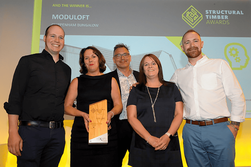 team-collecting-award