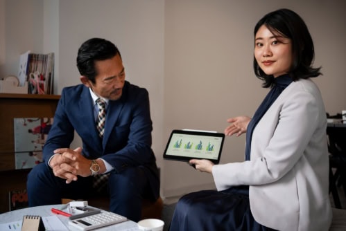 SGS Bonds vs T-bills: Factors to Consider in Your SG Context