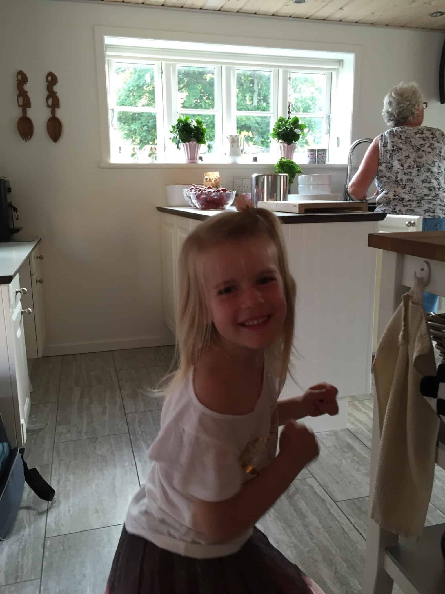 Jeg er Mormor til en Før-skole-pige nu!