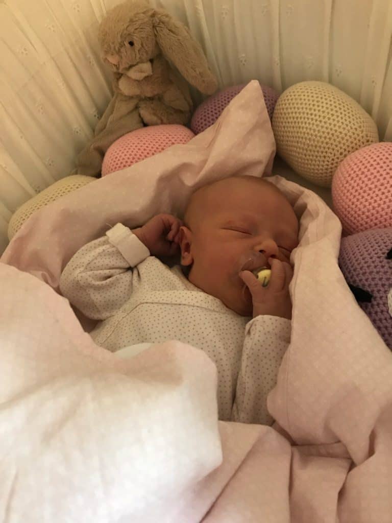 Leonora Elvira og Lily er her!