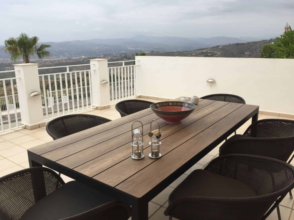 Vi fortsætter renoveringen af huset