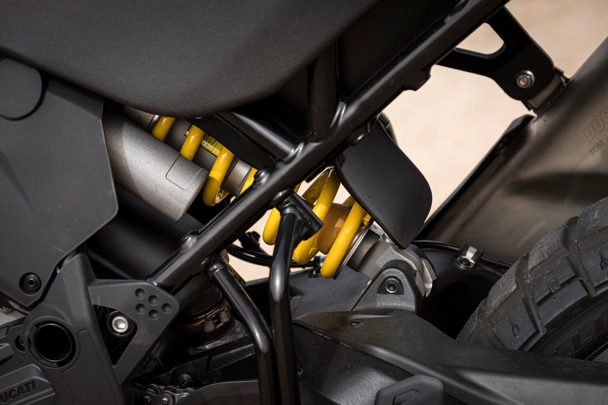 Eerste Test Ducati DesertX