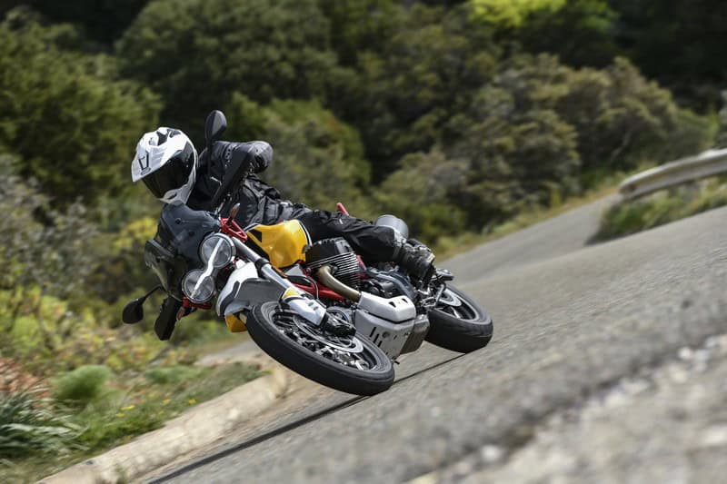 Eerste Test Moto Guzzi V85TT