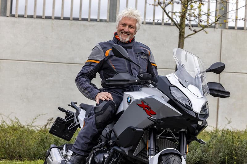 Gratis online lezen: lezerstest BMW F900R en XR