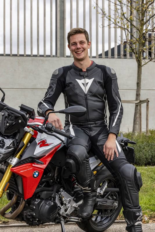 Gratis online lezen: lezerstest BMW F900R en XR