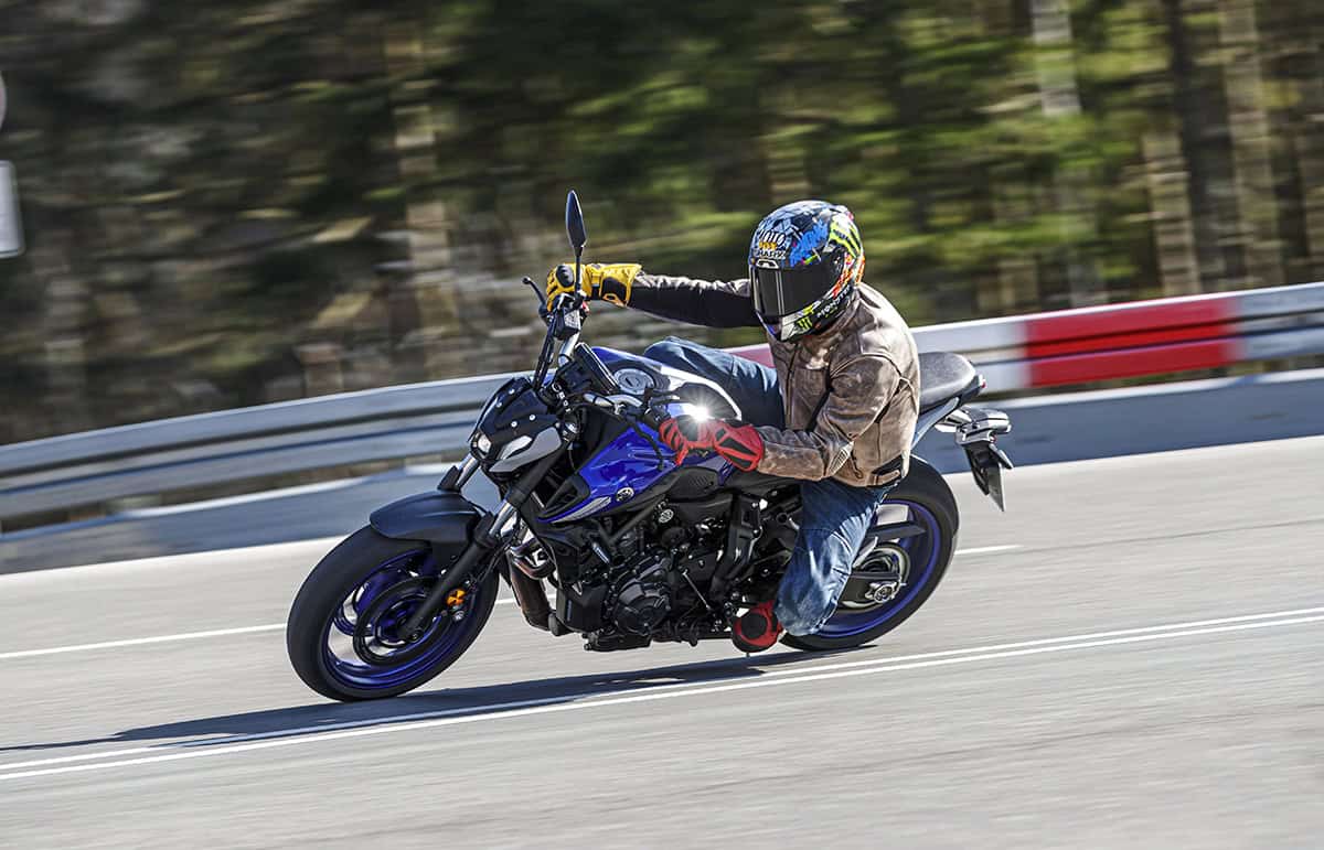 Dit zijn de zuinigste 10 motoren van 2021!