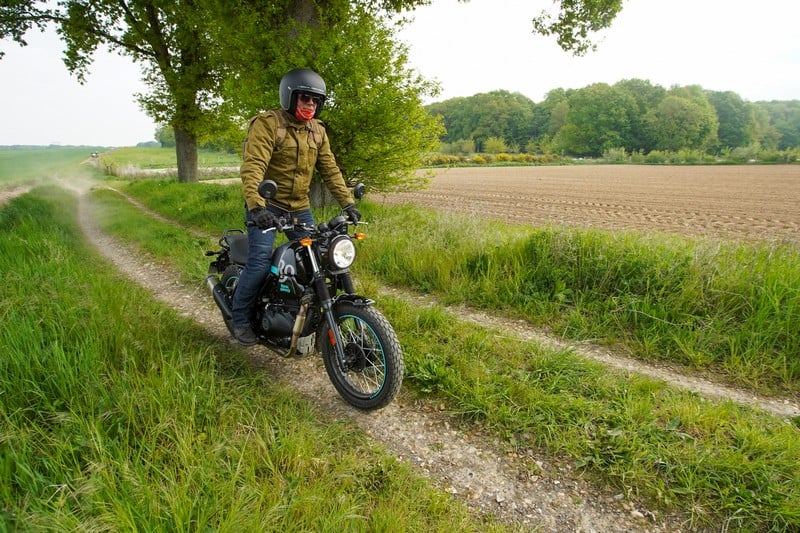 Eerste test Royal Enfield Scram 411