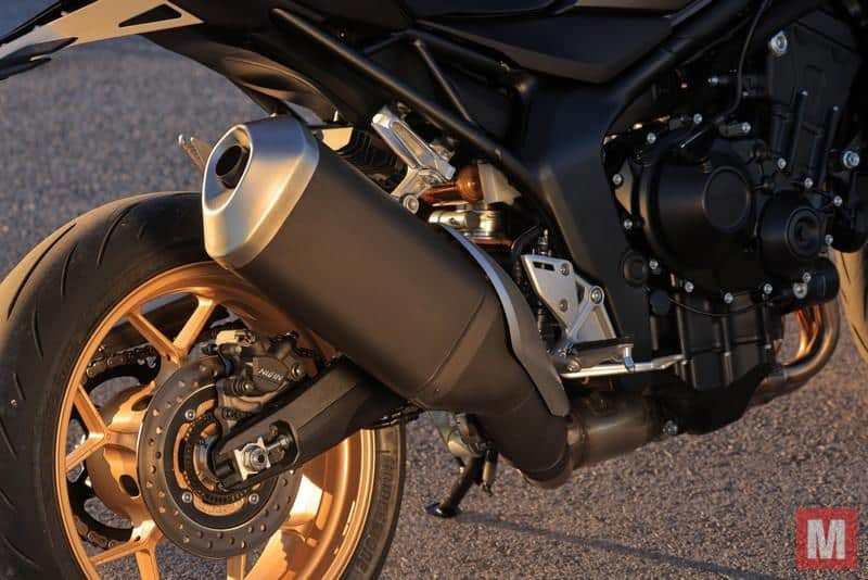 Gratis online lezen: eerste test Honda CB1000 Hornet SP