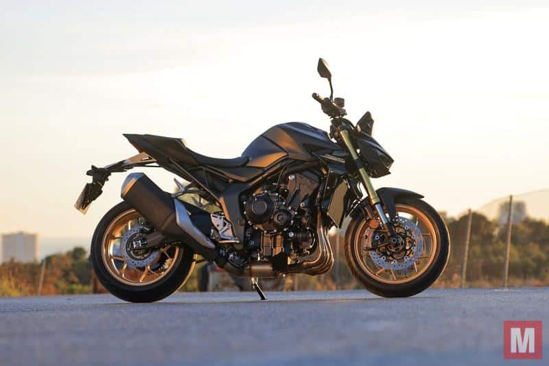 Gratis online lezen: eerste test Honda CB1000 Hornet SP