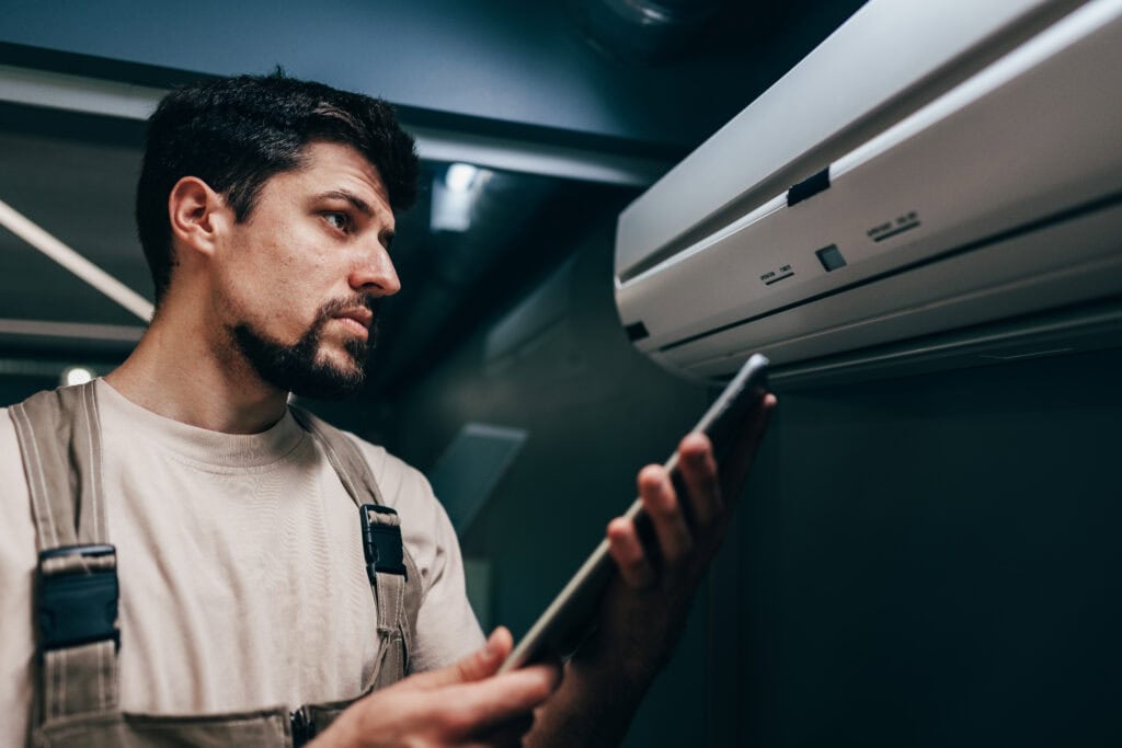 COMMERCIAL HVAC SOLUTIONS BUILT FOR PERFORMANCE