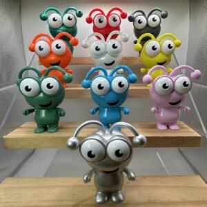 Cricut Cutie Vinyl Figure Metallic Green- 1-10nd Anniversary Edition + 1 PCS 5nd Cricut（White）