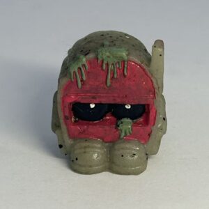 0-The Trash Pack Series 1 Special Edition Zombie Variant Mini Figure Ghoulish Glow In The Dark Gray Junk Mail-Hardened