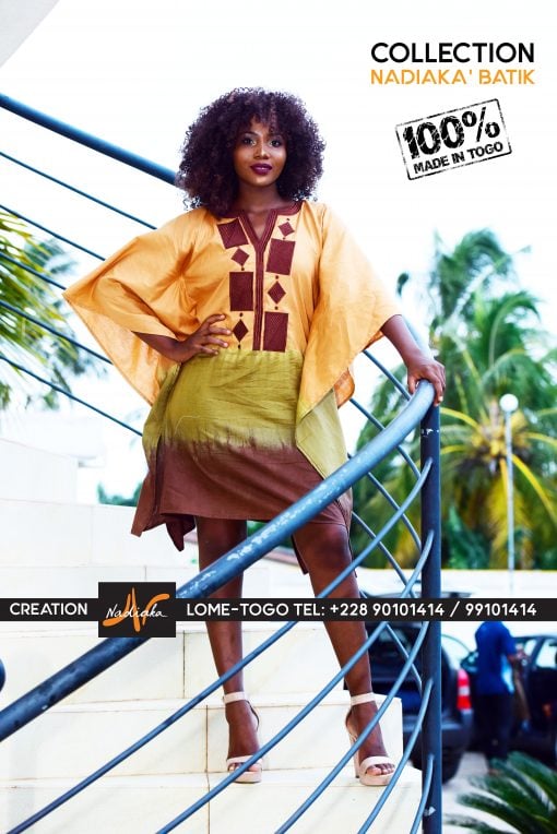 Boubou court en batik brodé