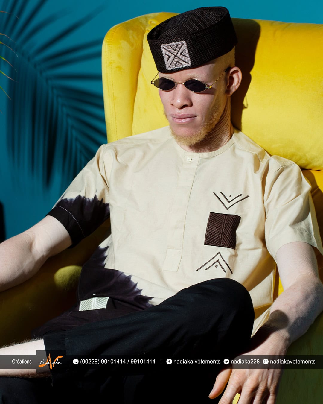 Chemise manches courtes, en tissu coton batik beige marron