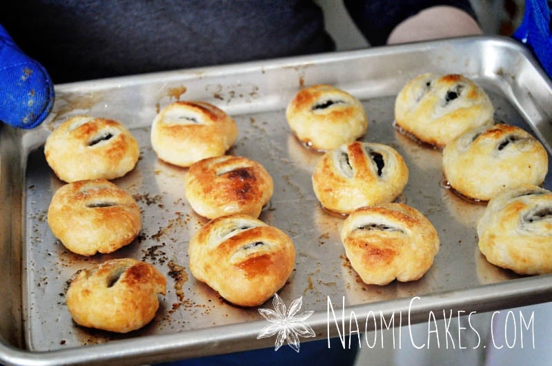 eccles cakes British puff pastry recipe