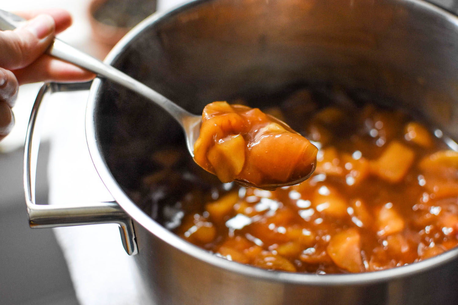 Homemade Apple Pie Filling [Recipe]