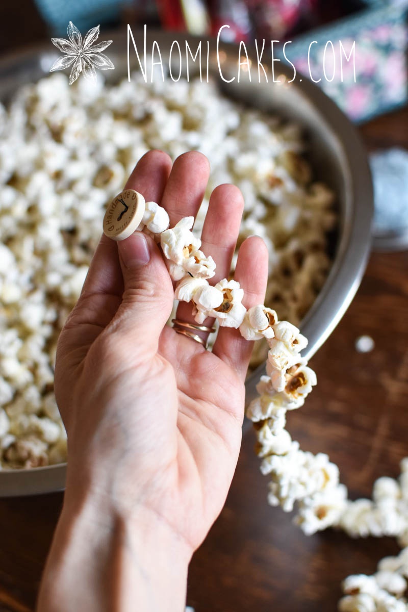popcorn garland DIY