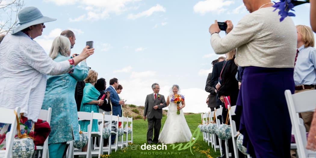 Spring Wedding at The Farm at Eagles Ridge in Lancaster by Philadelphia Wedding Photographer Nathan Desch Photography