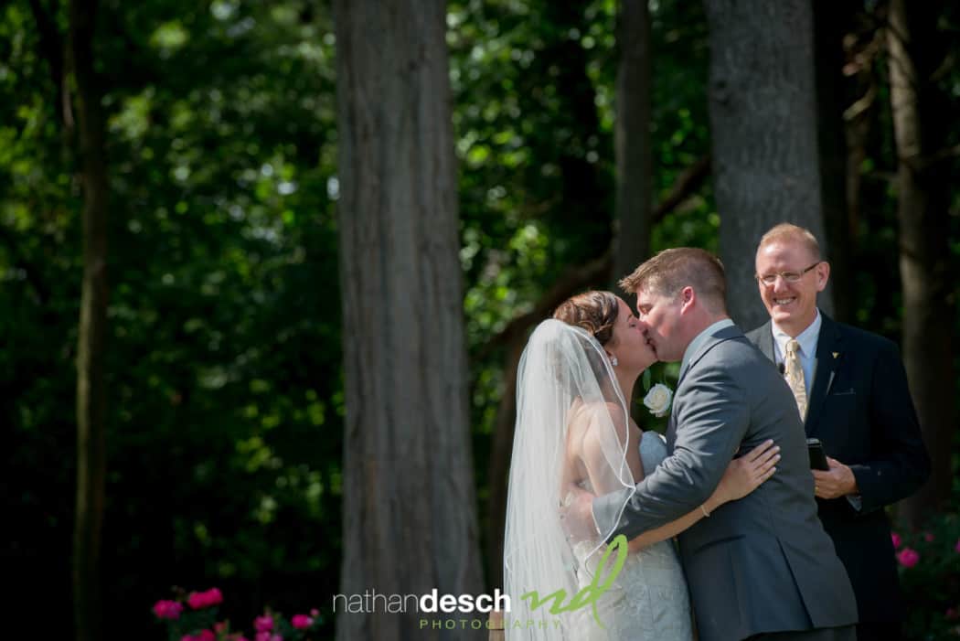 Summer wedding at Harmony Hall In Middletown by Lancaster Photographer Nathan Desch Photography
